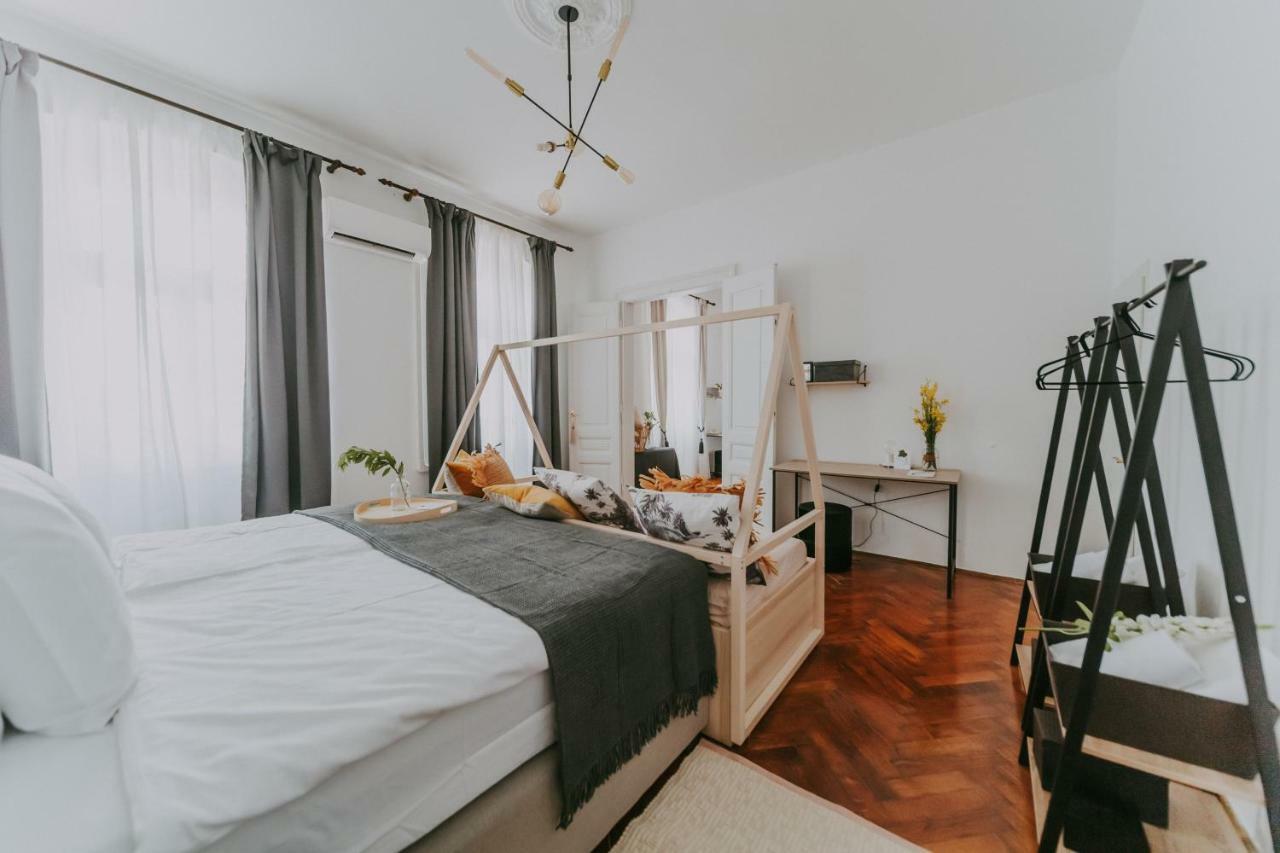 Alloro Boutique Apartment Pula Dış mekan fotoğraf