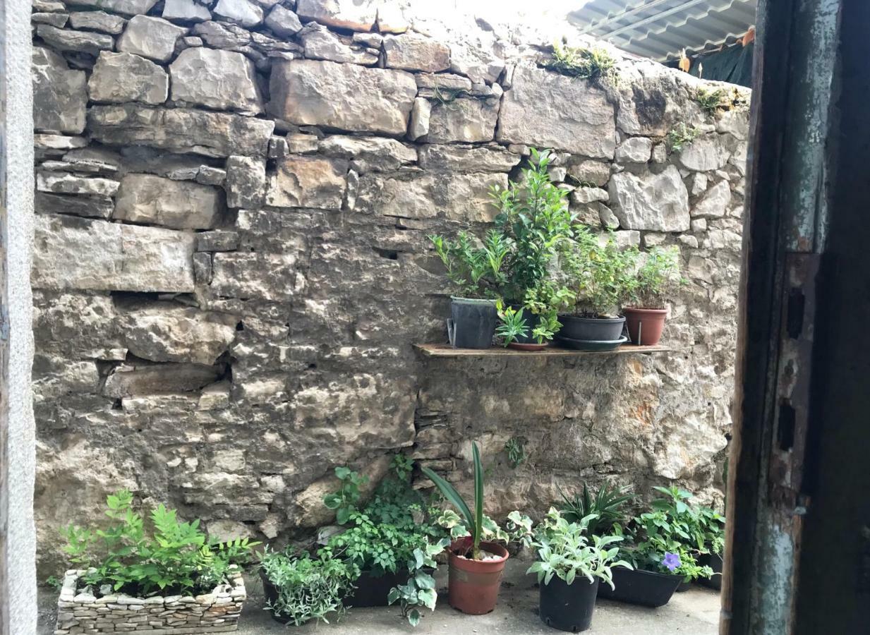 Alloro Boutique Apartment Pula Dış mekan fotoğraf